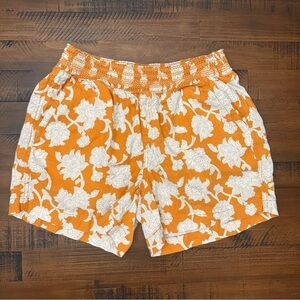 Briggs Women's Linen Elastic Waist Yellow White Floral Shorts 4.5" Inseam Medium